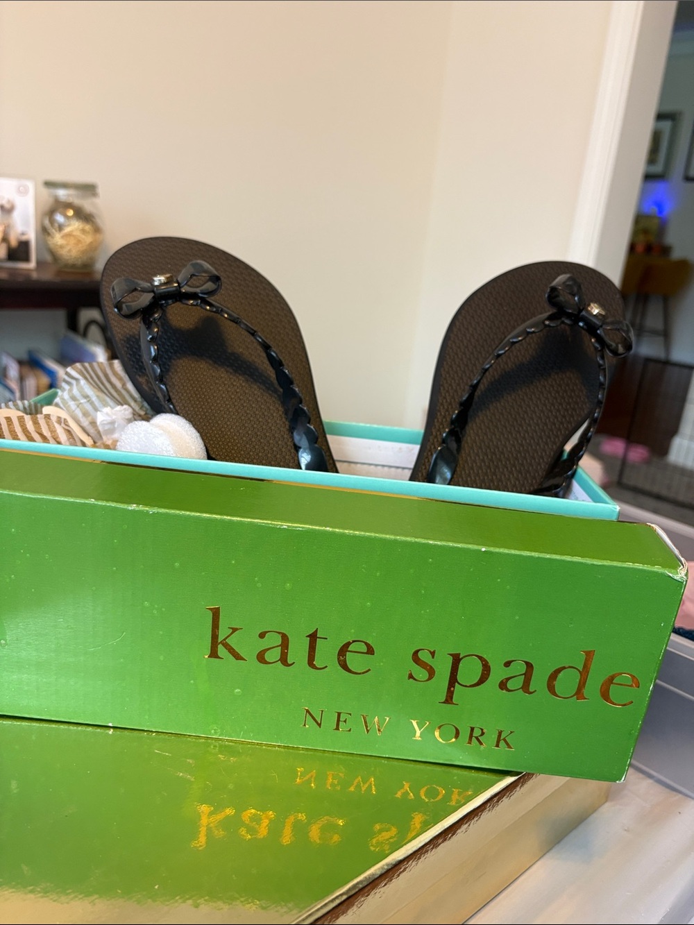 kate spade Kids Black Bow-Accent Flip Flops